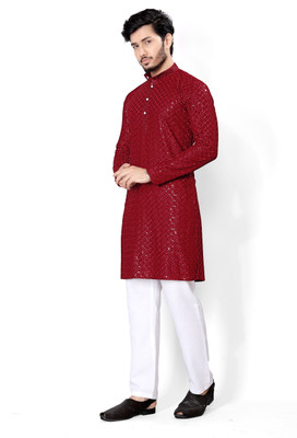 StyleVault Men Embroidered Straight Kurta(Maroon)