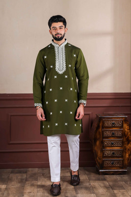 Svatantra Men Embroidered Straight Kurta(Dark Green)