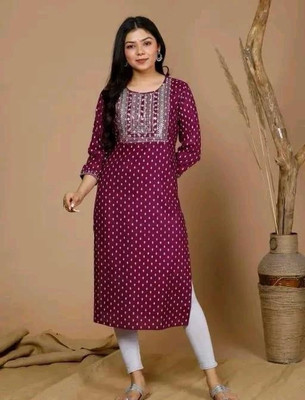 Alhadaya Women Embroidered Straight Kurta(Maroon)