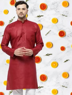 Ravindra Hub Men Embroidered A-line Kurta(Multicolor)