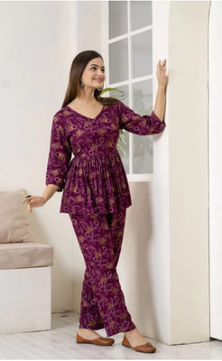 mezgown Women Printed Black Top & Pyjama Set