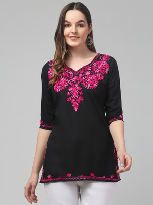 swaggish Women Embroidered Straight Kurta(Black)
