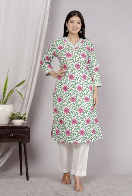 SAGGIO Women Floral Print A-line Kurta(White, Green)