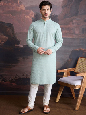 House of Pataudi Men Self Design Straight Kurta(Green)