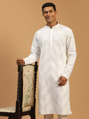 VASTRAMAY Men Self Design Straight Kurta(White)