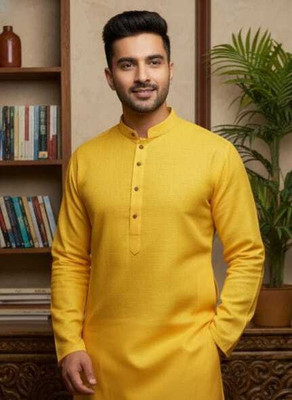 hottess Men Solid Straight Kurta(Yellow)