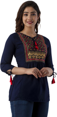 ANNU PARIDHAN Women Embroidered Straight Kurta(Blue)