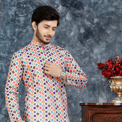 GRATITUDE ROCK Men Leheriya Straight Kurta(Multicolor)