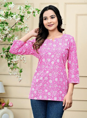 GURUFASHIONS Women Floral Print Straight Kurta(Pink)