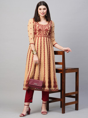 Divastri Women Embroidered Anarkali Kurta(Beige, Maroon)