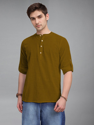 Vida Loca Men Solid A-line Kurta(Gold)