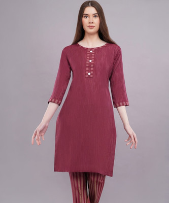 AITextiles Women Self Design Straight Kurta(Maroon)