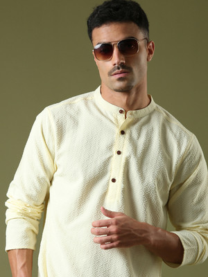 Voroxy Men Self Design Straight Kurta(Yellow)
