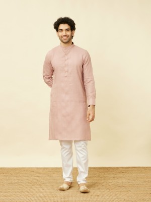 MANYAVAR Men Solid Straight Kurta(Pink)