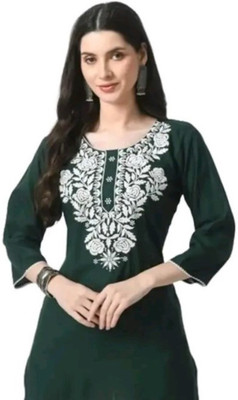 Nawazfashion Women Embroidered Straight Kurta(Green)