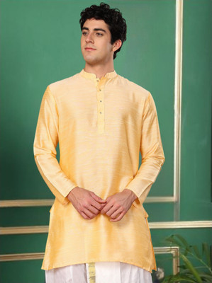 Tattva Men Solid Straight Kurta(Yellow)