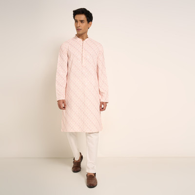 Indus Route by Pantaloons Men Solid A-line Kurta(Pink)