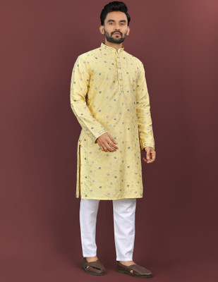 MOXTE Men Embroidered Straight Kurta(Yellow)