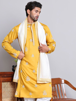 Jompers Men Embroidered Straight Kurta(Yellow)