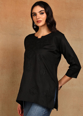 TOP N THREAD Women Chikan Embroidery, Embroidered, Floral Print A-line Kurta(Black)