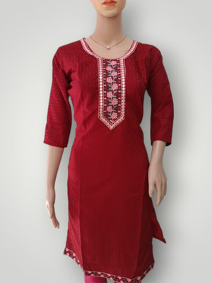 Josh Women Embroidered Straight Kurta(Maroon)