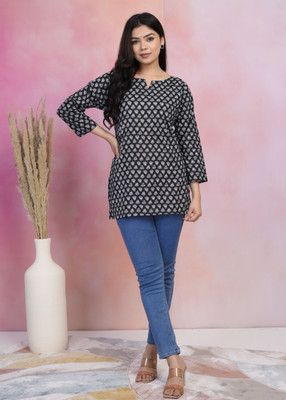 ARZOO Women Floral Print Straight Kurta(Black)