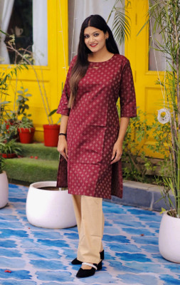 VIVIDVASTRA Women Printed A-line Kurta(Maroon)