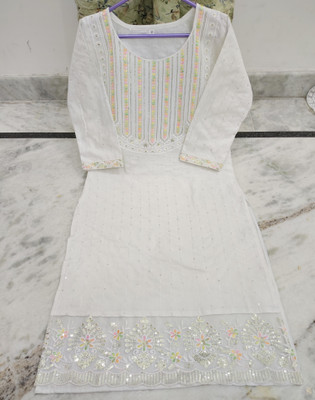 Kurtistan Women Embroidered Straight Kurta(White)