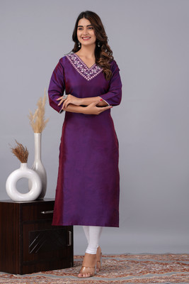 WELCOMEKURTIS Women Embroidered Straight Kurta(Purple)