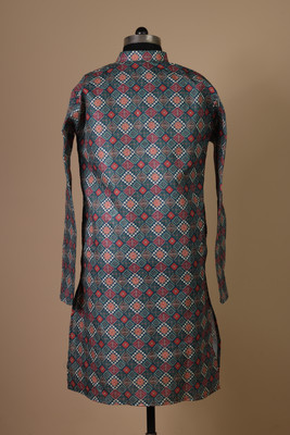 MOXTE Men Printed Straight Kurta(Multicolor)