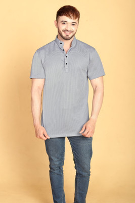 ishani enterprise Men Solid Straight Kurta(Grey)