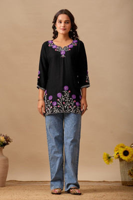 DEVYANI FASHIONS Women Embroidered, Floral Print Tunic Kurta(Black)