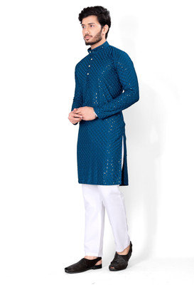 Svatantra Men Embroidered Straight Kurta(Blue)