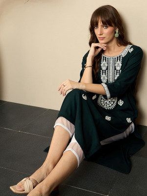Indo Era Women Embroidered Straight Kurta(Green)