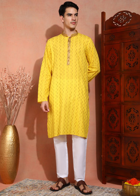 SWAGG INDIA Men Embroidered A-line Kurta(Yellow)