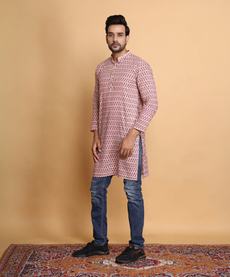 SkyKross Men Floral Print A-line Kurta(Pink)