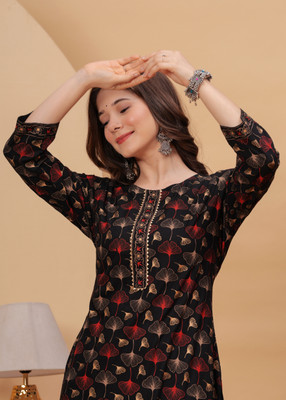 Dk Fab Women Printed Straight Kurta(Black)