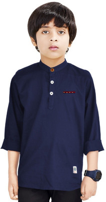 MADE IN THE SHADE Boys Solid Straight Kurta(Dark Blue)