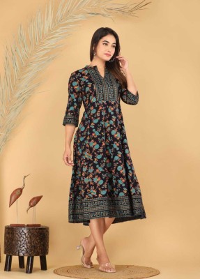 TANWARKURTIS Women Printed Anarkali Kurta(Multicolor)