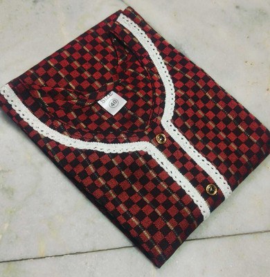 Fabricas Women Checkered Straight Kurta(Maroon, Black)