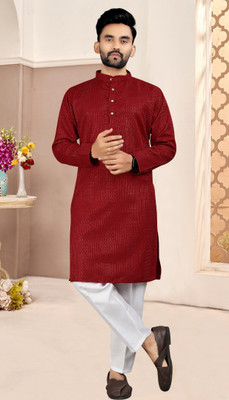 FOXDX Men Self Design Straight Kurta(Maroon)