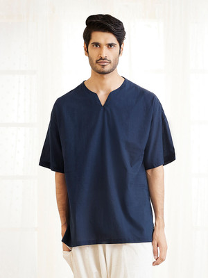 VASTRAMAY Men Solid Straight Kurta(Dark Blue)