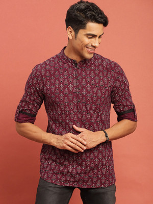 Taavi Men Printed Straight Kurta(Maroon)
