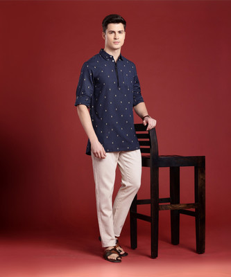 ANOUK Men Woven Design Straight Kurta(Blue)