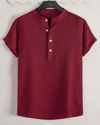Dwellify Men Solid Straight Kurta(Maroon)