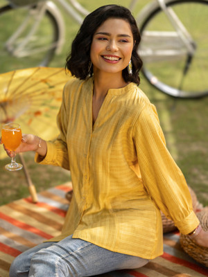 LIBAS Women Striped Straight Kurta(Yellow)