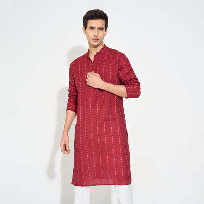 Indus Route by Pantaloons Men Printed Straight Kurta(Red)