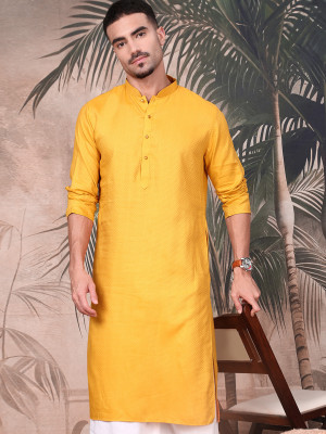 Sangria Men Solid Straight Kurta(Yellow)