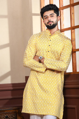 Koshin Men Embroidered Straight Kurta(Yellow)