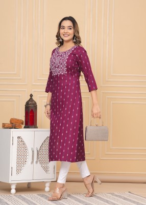 METAFAB Women Embroidered Straight Kurta(Maroon)